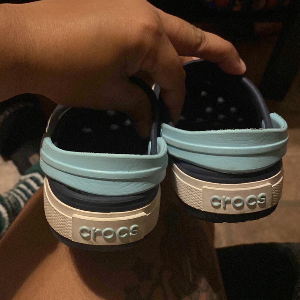 Crocs - Picture 2 of 3